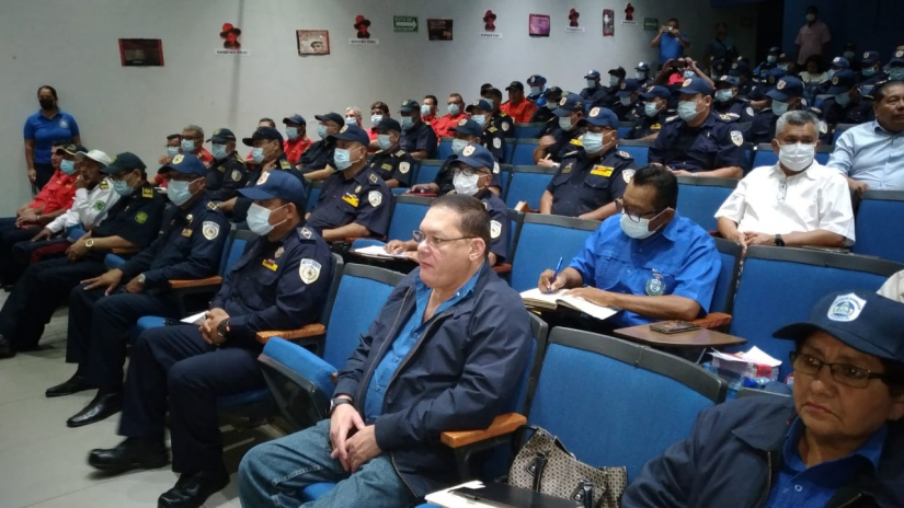 BOMBEROS